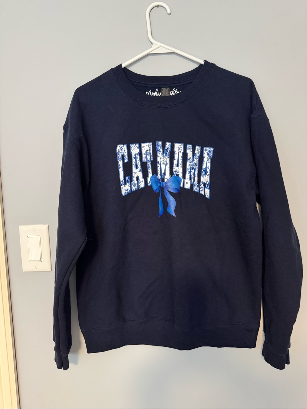 Cat Mama Navy Graphic Crewneck Sweatshirt
